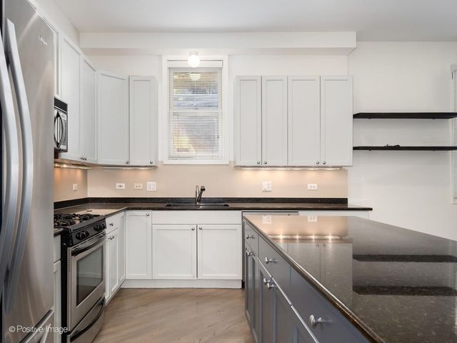 1761 W Morse Avenue GS, Chicago, IL 60626