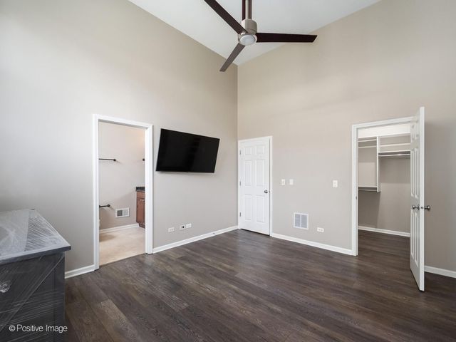 1761 W Morse Avenue GS, Chicago, IL 60626