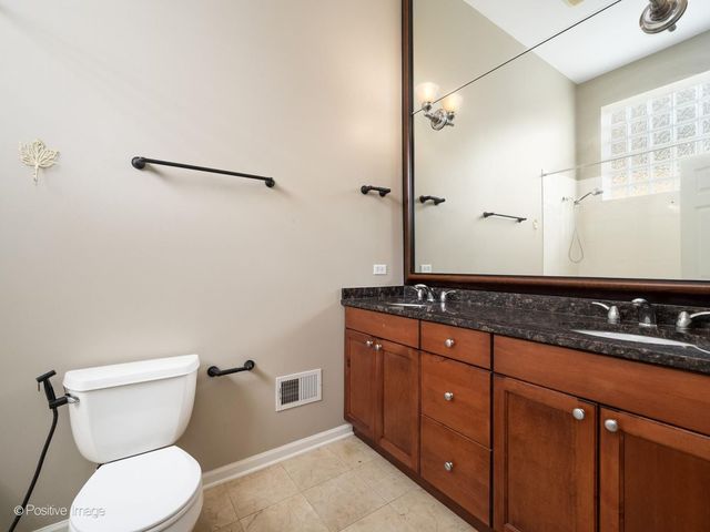 1761 W Morse Avenue GS, Chicago, IL 60626