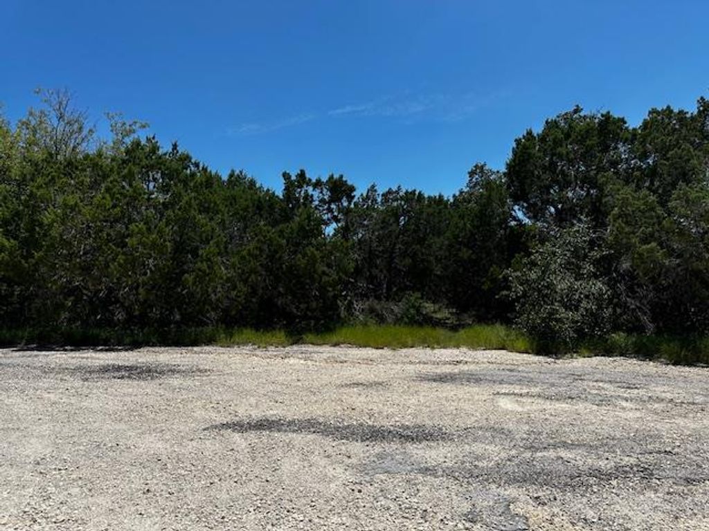 21301 Bronco CV, Lago Vista, TX 78645