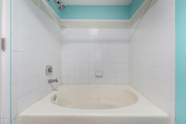 1340 N RECKER Road 207, Mesa, AZ 85205