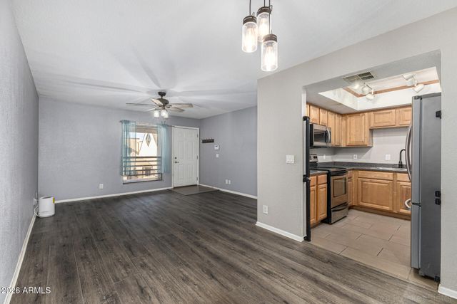 1340 N RECKER Road 207, Mesa, AZ 85205