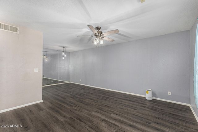 1340 N RECKER Road 207, Mesa, AZ 85205