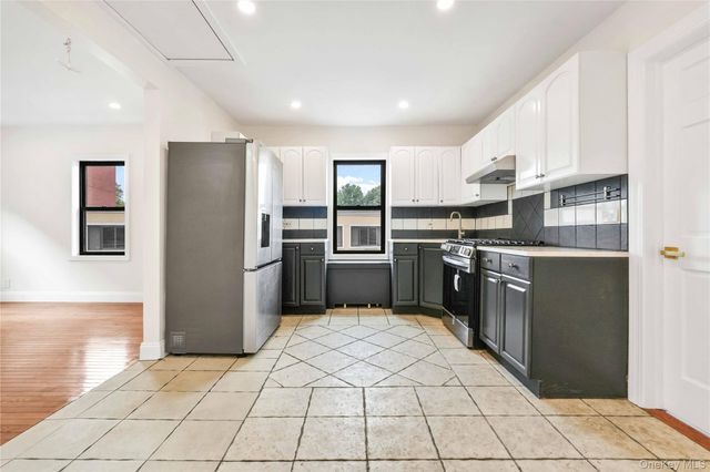 8514 68th Avenue, Rego Park, NY 11374