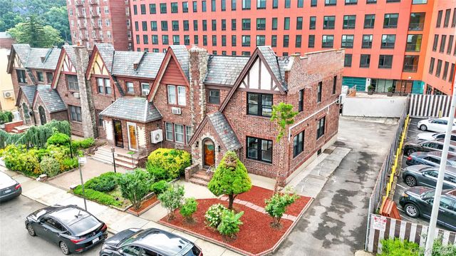 8514 68th Avenue, Rego Park, NY 11374