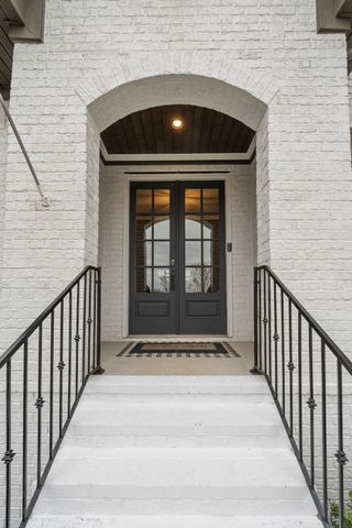 2293 Coppergate Way, Thompsons Station, TN 37179