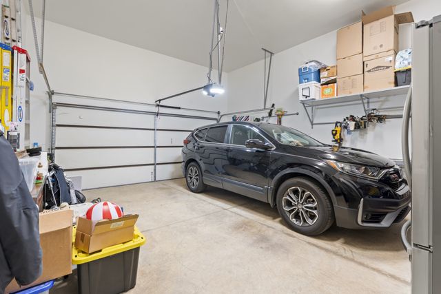 2293 Coppergate Way, Thompsons Station, TN 37179