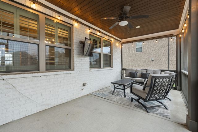 2293 Coppergate Way, Thompsons Station, TN 37179