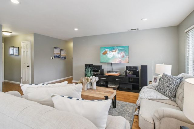 4178 Francisco St, Pleasanton, CA 94566