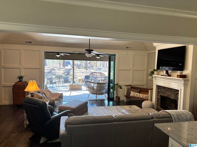 616 GLEN IRIS LANE, Pelham, AL 35124