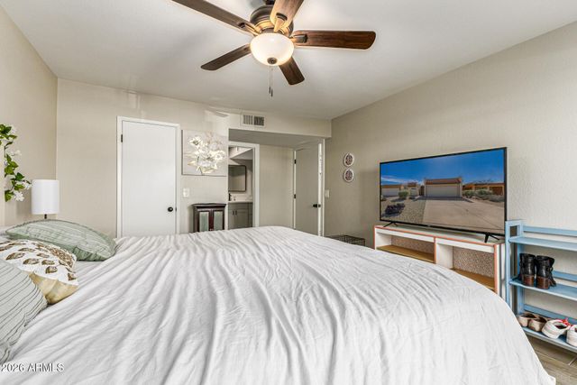 847 W RICE Drive, Tempe, AZ 85283