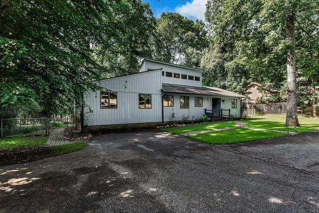 123 Forest Drive, Townville, SC 29689