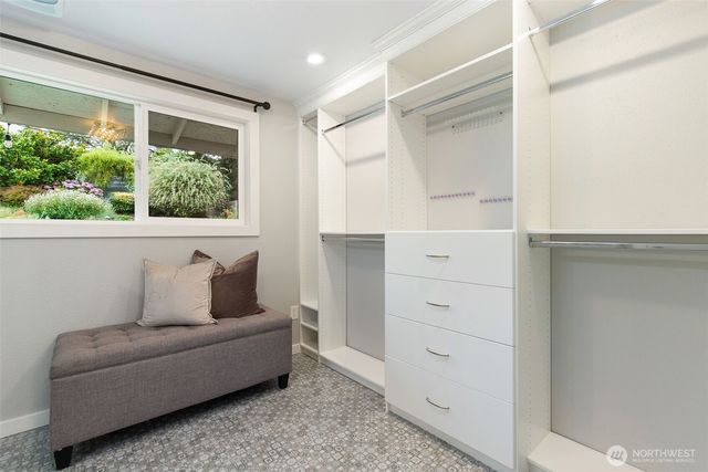 6714 14th Avenue SW, Seattle, WA 98106