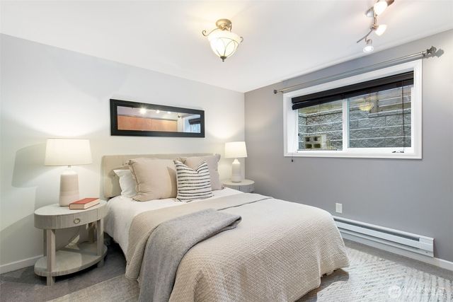 6714 14th Avenue SW, Seattle, WA 98106