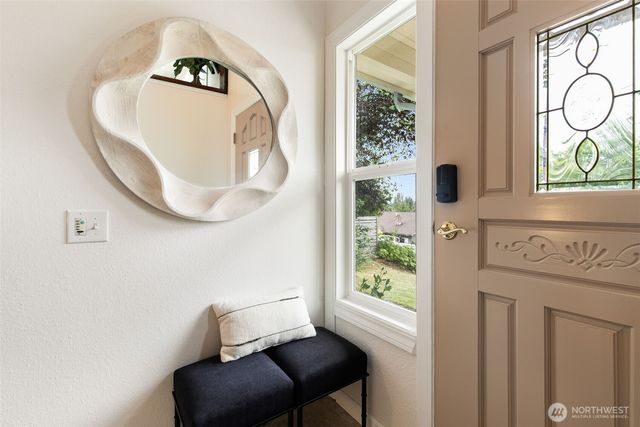 6714 14th Avenue SW, Seattle, WA 98106
