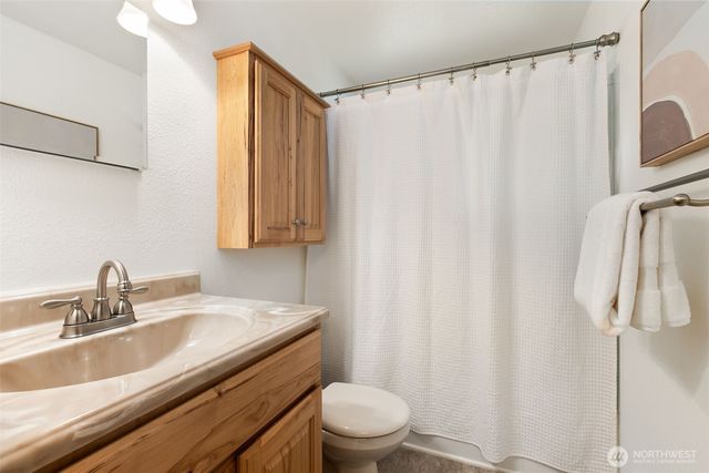 6714 14th Avenue SW, Seattle, WA 98106