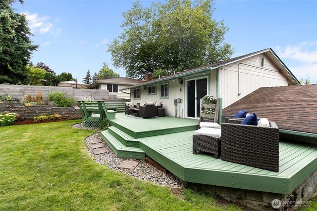 6714 14th Avenue SW, Seattle, WA 98106
