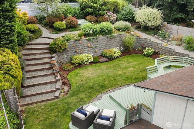 6714 14th Avenue SW, Seattle, WA 98106
