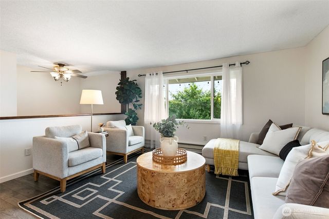 6714 14th Avenue SW, Seattle, WA 98106