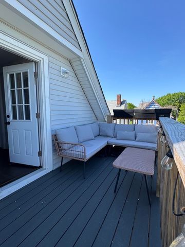 12 Magnolia St 3, Malden, MA 02148