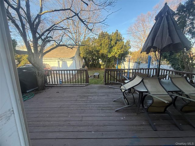 15 William Street, Williston Park, NY 11596