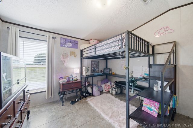 16205 S Cedar Road, Claremore, OK 74017