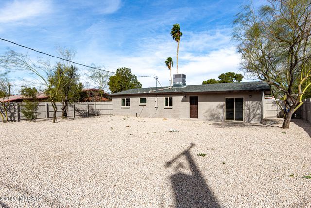 2032 E Florence Drive, Tucson, AZ 85719