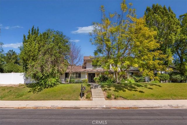 16901 Pineridge Drive, Granada Hills, CA 91344
