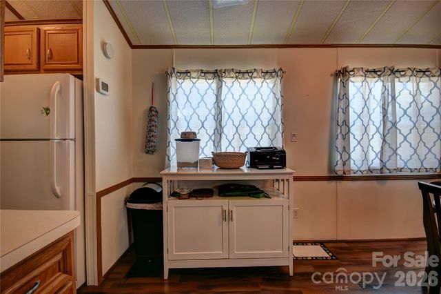 124 Pike Point, Waynesville, NC 28785