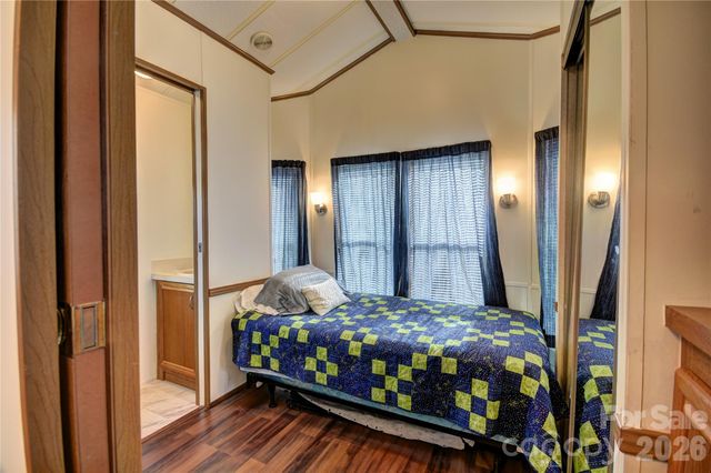 124 Pike Point, Waynesville, NC 28785