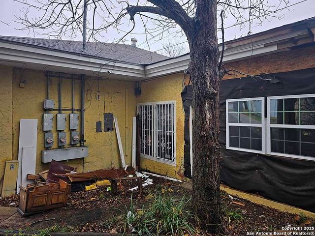 4631 Vance Jackson Rd, San Antonio, TX 78230