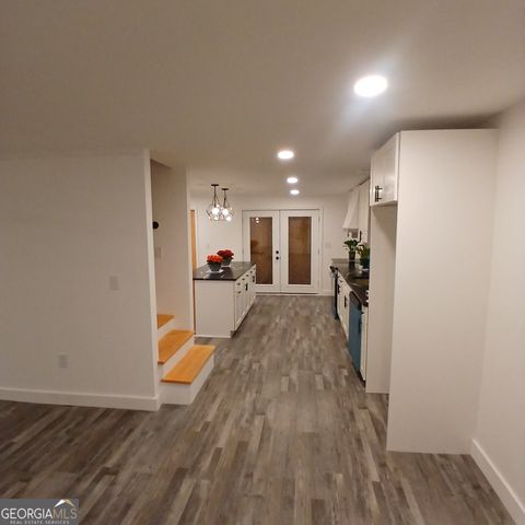 1081 Clay Avenue, Macon, GA 31211