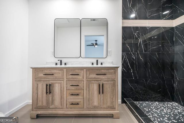 1081 Clay Avenue, Macon, GA 31211