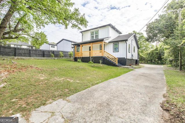 1081 Clay Avenue, Macon, GA 31211