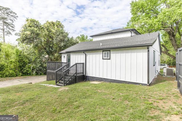 1081 Clay Avenue, Macon, GA 31211