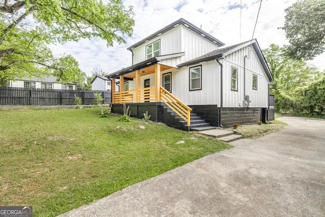 1081 Clay Avenue, Macon, GA 31211