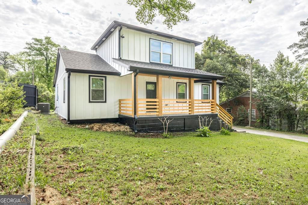 1081 Clay Avenue, Macon, GA 31211