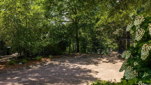 5421 Sherwood Road, Little Rock, AR 72207