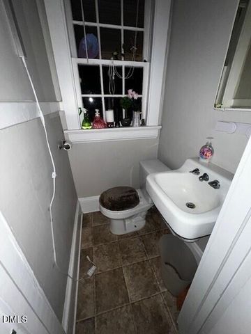 1403 Mordecai Drive, Raleigh, NC 27604