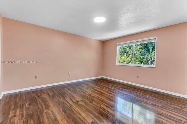 9601 SW 9th Ct, Pembroke Pines, FL 33025