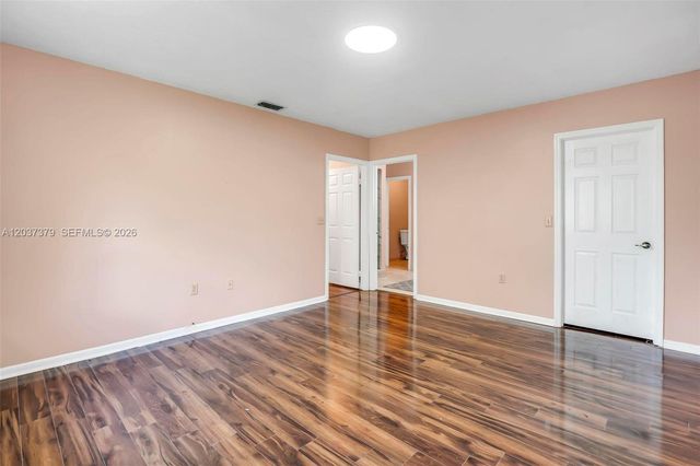 9601 SW 9th Ct, Pembroke Pines, FL 33025