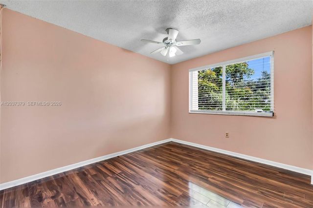 9601 SW 9th Ct, Pembroke Pines, FL 33025