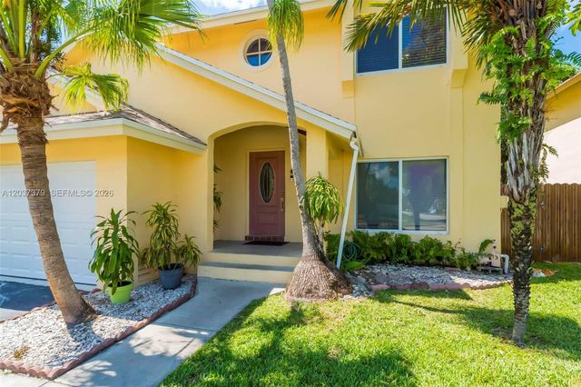 9601 SW 9th Ct, Pembroke Pines, FL 33025