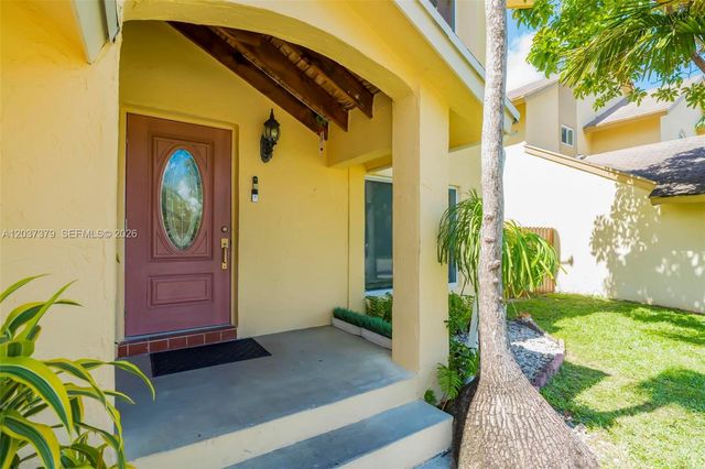 9601 SW 9th Ct, Pembroke Pines, FL 33025