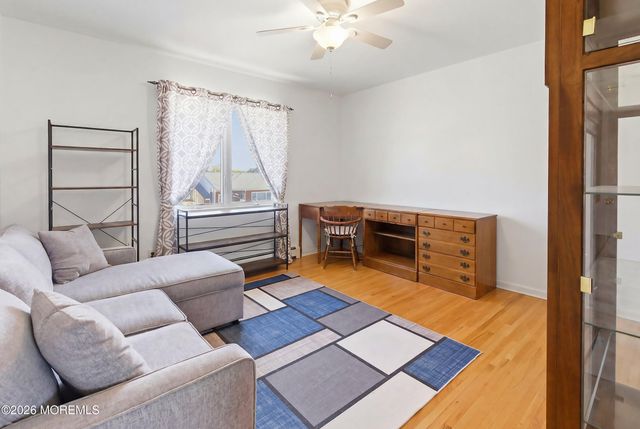 3424 Thistle Avenue, Toms River, NJ 08753
