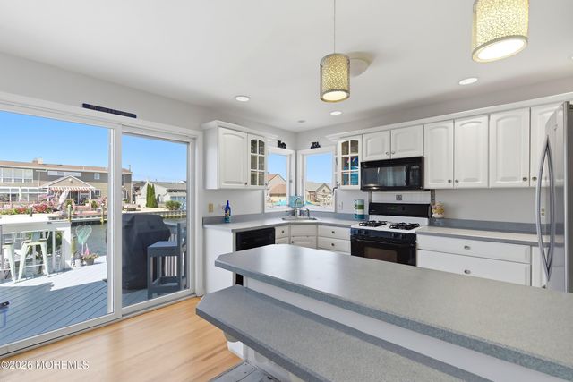3424 Thistle Avenue, Toms River, NJ 08753