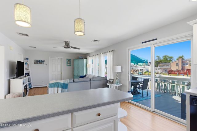 3424 Thistle Avenue, Toms River, NJ 08753