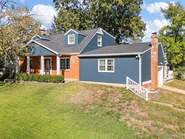 1001 Barberry Lane, Kirkwood, MO 63122