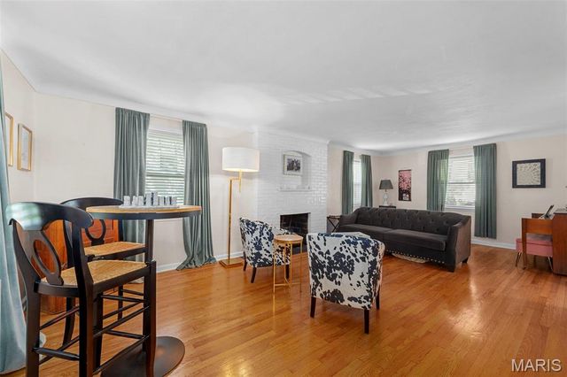 1001 Barberry Lane, Kirkwood, MO 63122