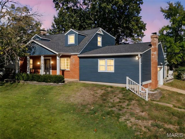 1001 Barberry Lane, Kirkwood, MO 63122